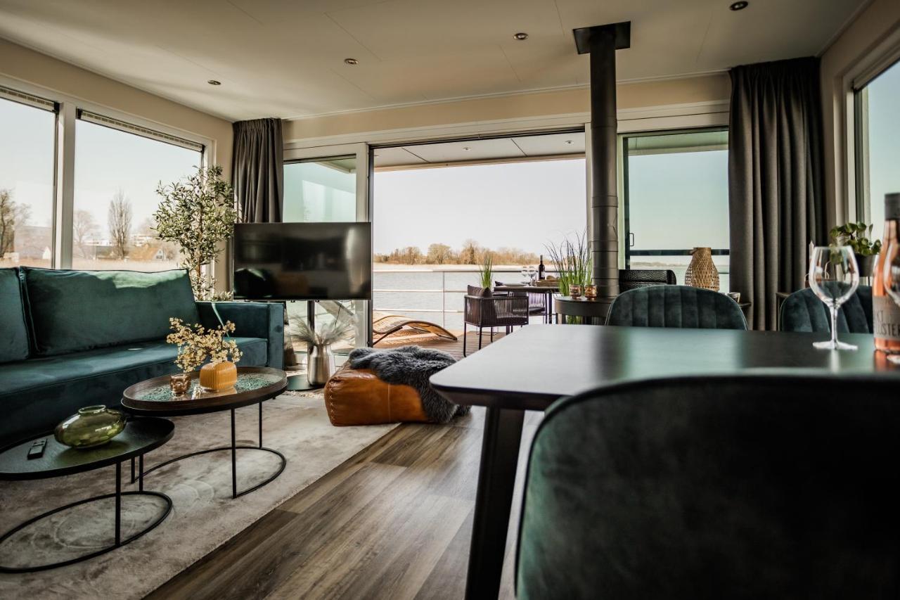 Hausboot Kuestennebel Ribnitz-Damgarten Luaran gambar